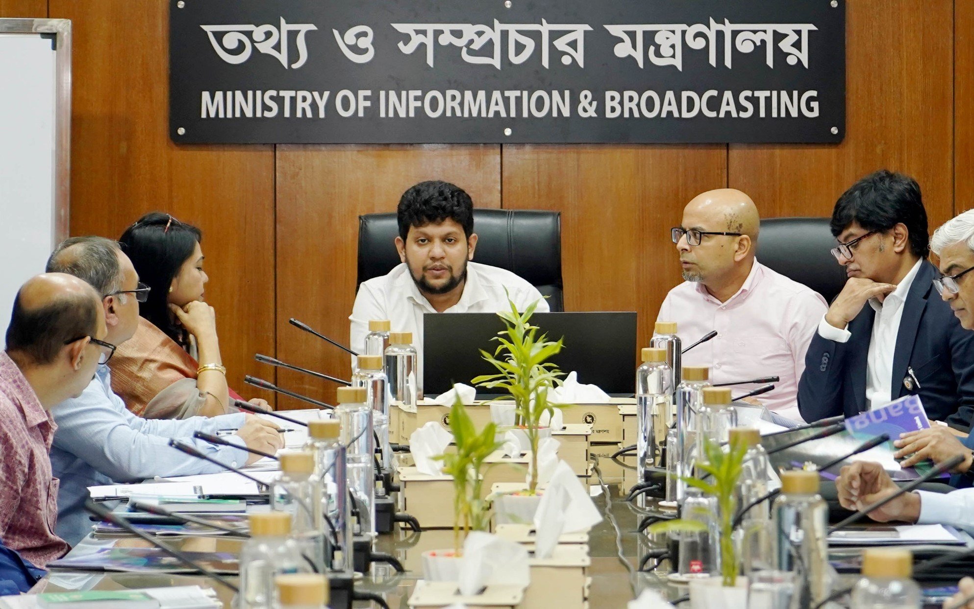 জনস্বার্থকে প্রাধান্য দিয়ে সম্প্রচার-ব্যবস্থা যুগোপযোগী করা হবে